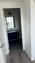 Additional property image - 395 Dundas St W