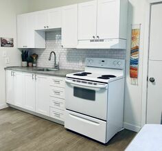 Additional property image - 215 Spence St