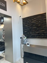 Additional property image - 9610 Yonge St