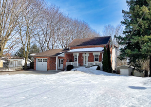 Additional property image - 261 Colborne St