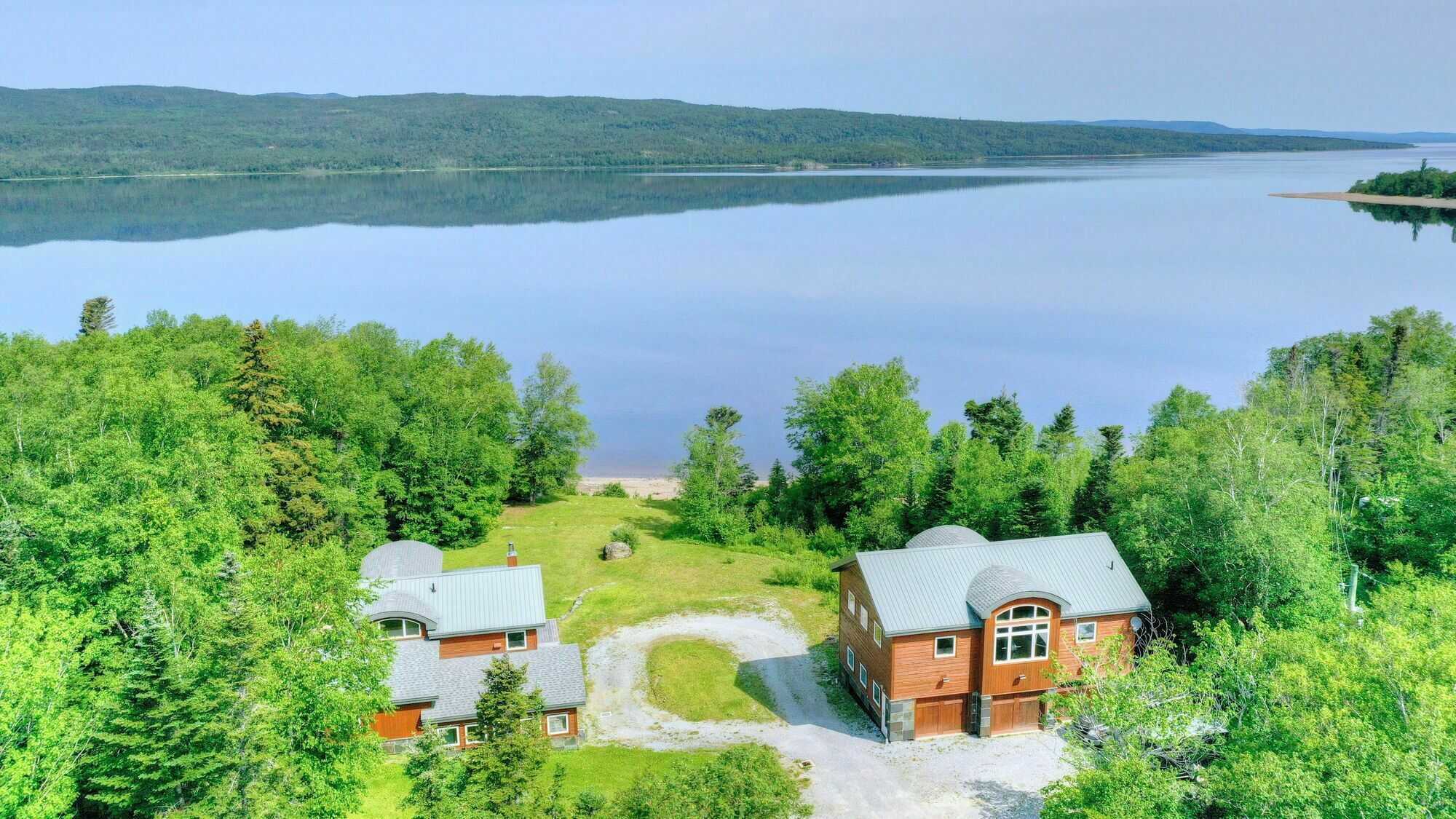 Listi 2247 Boom Siding Rd