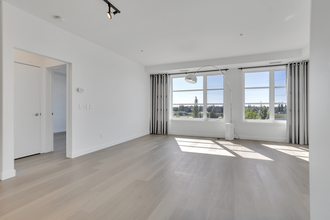 Additional property image - 2660 22 Street, #5318