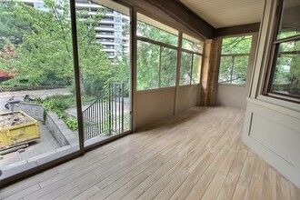 Additional image 4 of 36 Gothic Ave