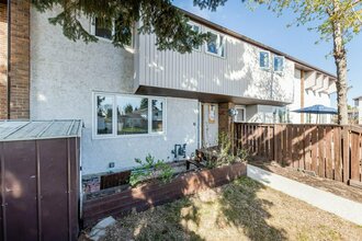 Additional property image - 14220 80 St NW