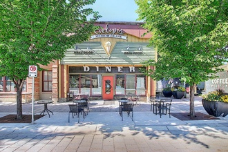 Additional property image - 118-4th Avenue SW