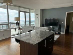 Additional property image - 2240 Lake Shore Blvd W