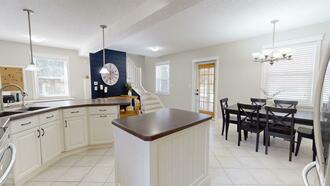 Additional property image - 261 Colborne St
