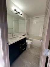 Additional property image - 841 Corner Meadows Way NE