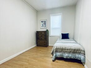 Additional property image - 215 Spence St