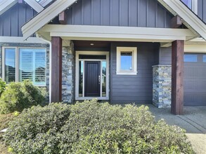 Additional property image - 473 Ridgefield Dr
