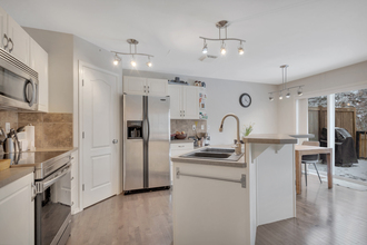 Additional property image - 210 Ibbotson Close