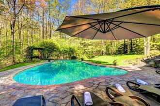 Additional property image - 70 High Oak Trail