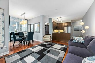 Additional property image - 1602-18 Harbour St