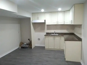 Additional property image - 121 Mary St