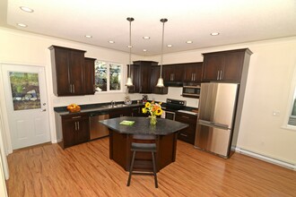 Additional property image - 467 Alpen Way