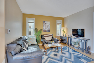 Additional property image - 10 Root Close