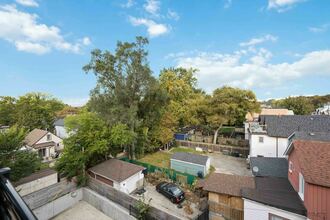 Additional property image - 100 Coxwell Ave