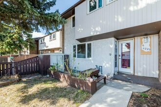 Additional property image - 14220 80 St NW