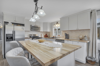 Additional property image - 6940 63 Avenue