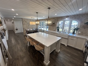 Additional property image - 7799 8 Line