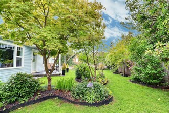 Additional property image - 2959 Oak St