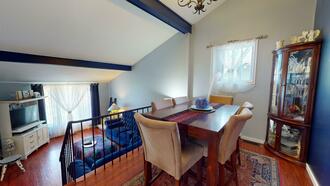 Additional property image - 170 Parkside Dr E