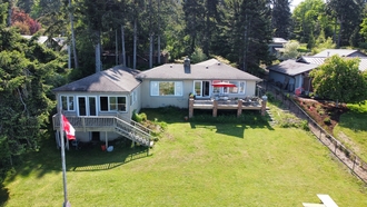Additional property image - 4898 Island Hwy S
