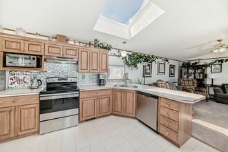 Additional property image - 18 Roseglen Drive