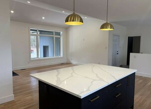 Additional property image - 3682 Forestview Ln