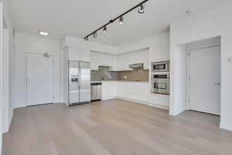 Additional property image - 2660 22 Street, #5318