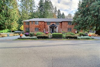 Additional property image - 4755 Fairbridge Dr