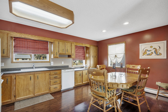 Additional property image - 2229 20 Avenue