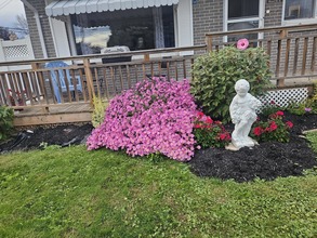 Additional property image - 406 Wood St E