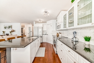 Additional property image - 1316 Bayside Ave SW