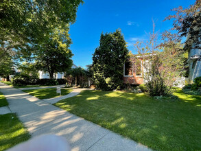 Additional property image - 9737 96 St NW