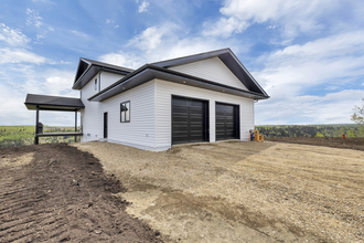 Additional property image - 24417 Township Road 420