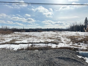Additional property image - Highway 43