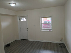 Additional property image - 1221-1223 Main st. E