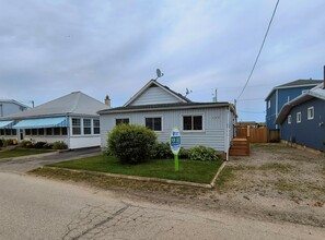 Additional property image - 131 Bessie St