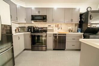 Additional property image - 260 Palmdale Dr