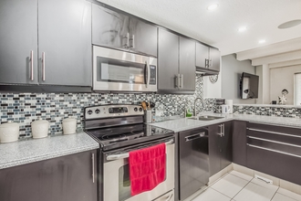Additional property image - 9918 101 St NW