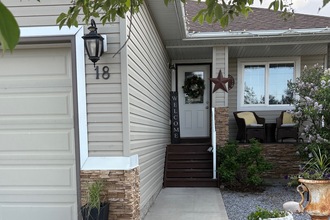Additional property image - 18 Wyndham Park View